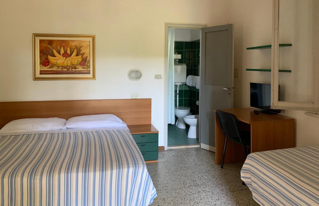Hotel Garni Picnic Riccione Eksteriør billede