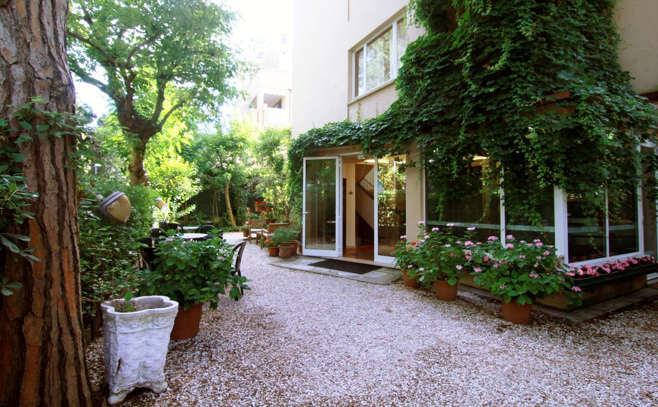 Hotel Garni Picnic Riccione Eksteriør billede